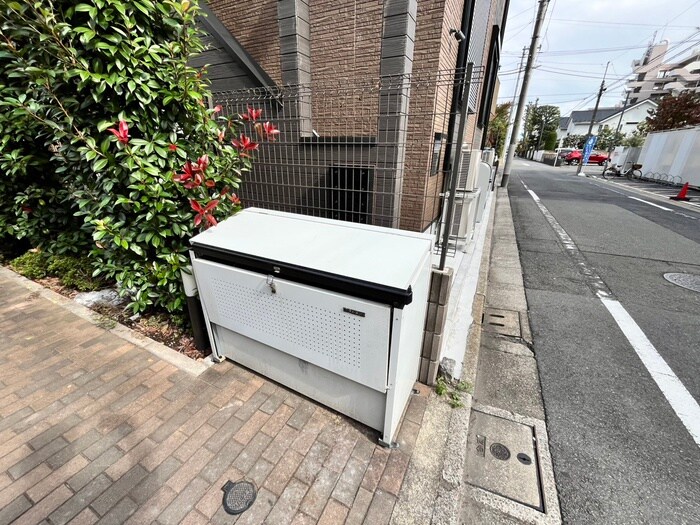 コンフォルト９の物件外観写真