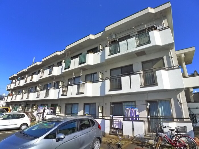 平和マンションの物件外観写真