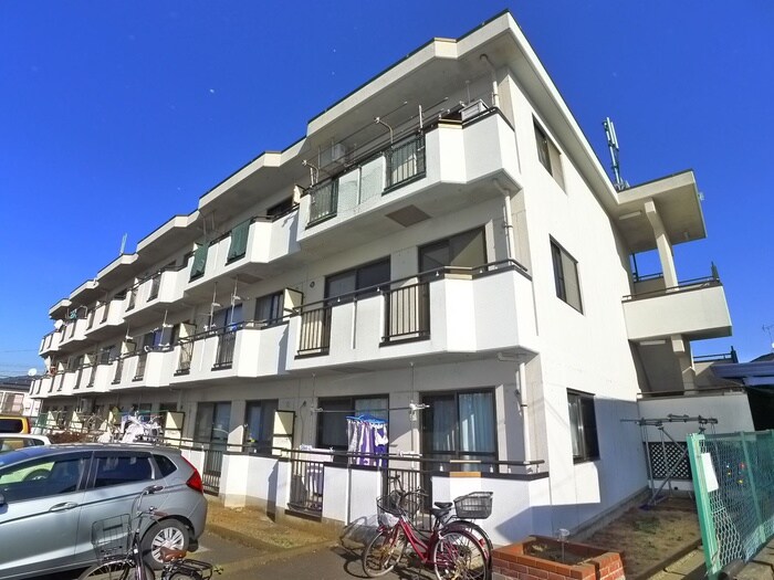 平和マンションの物件外観写真