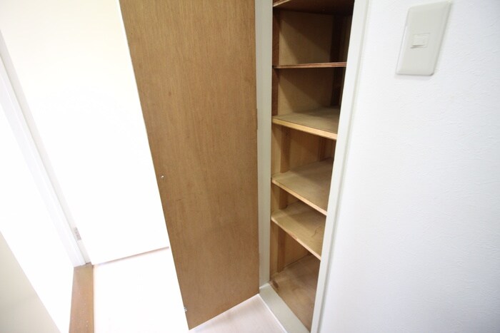 コパーズアプト矢部の物件内観写真