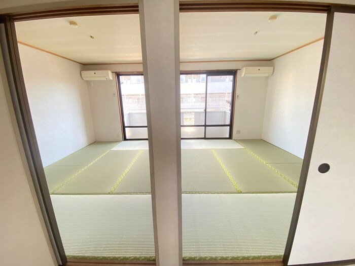 メゾン吉津の物件内観写真