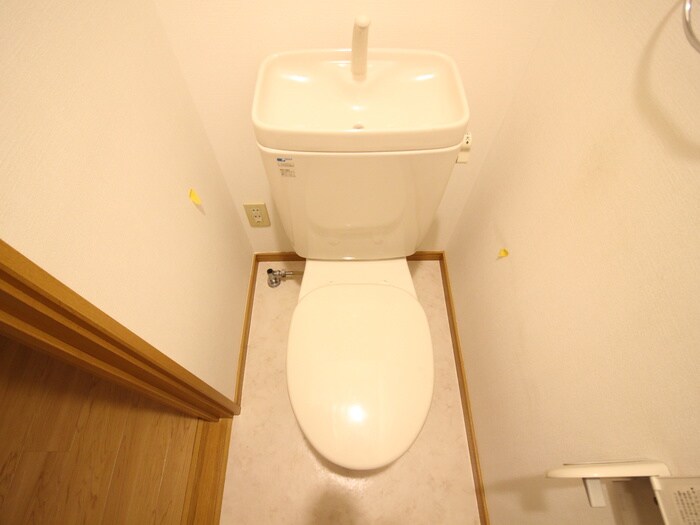 もみの木プレイスＢの物件内観写真