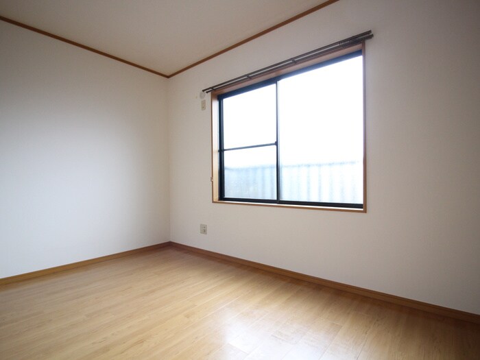 もみの木プレイスＢの物件内観写真