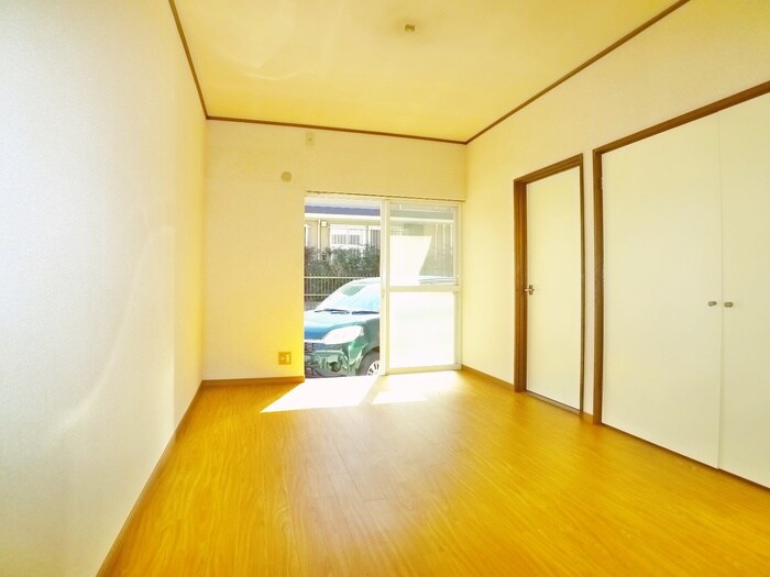 五香メゾネットの物件内観写真