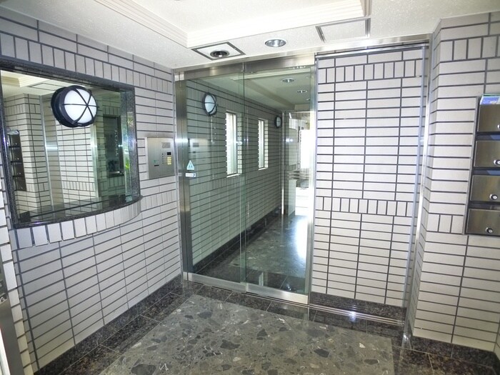 NHレジデンス浦安Ⅱの物件外観写真