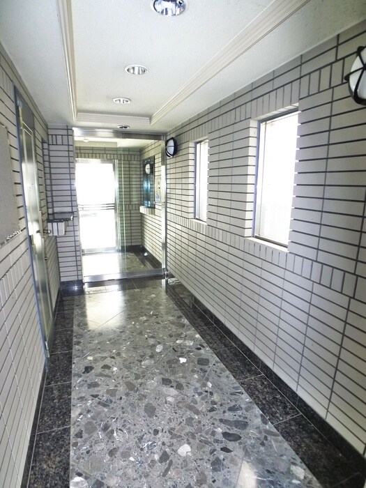 NHレジデンス浦安Ⅱの物件外観写真