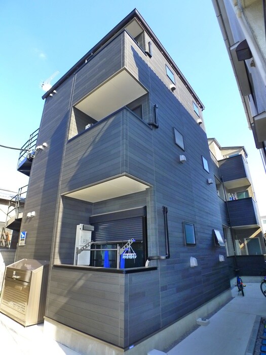 フォレノワールの物件外観写真