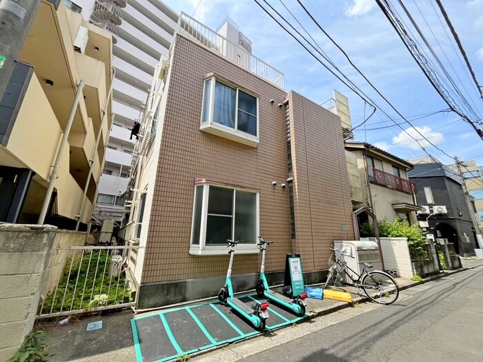 メゾン荻窪の物件外観写真