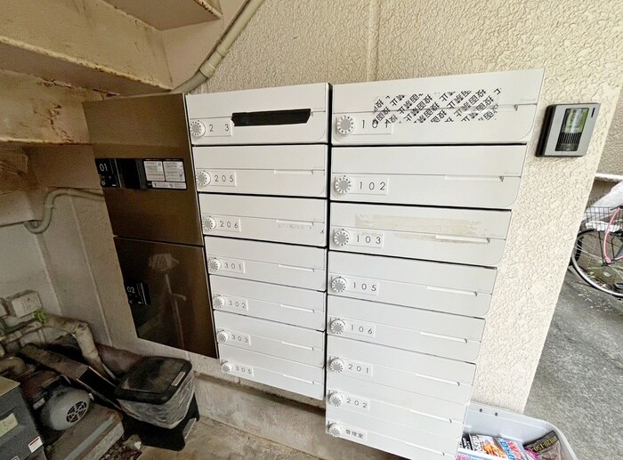 メゾン荻窪の物件外観写真