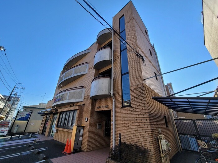 メゾン・ドゥ・ミルの物件外観写真