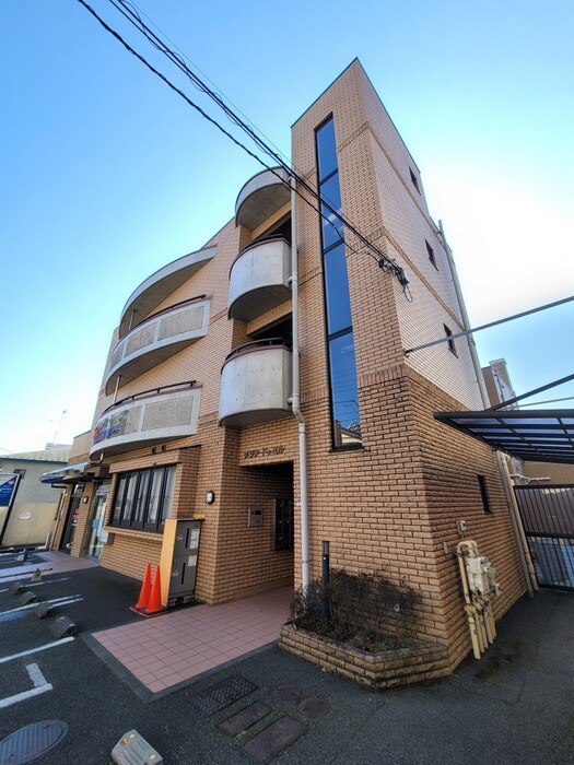 メゾン・ドゥ・ミルの物件外観写真