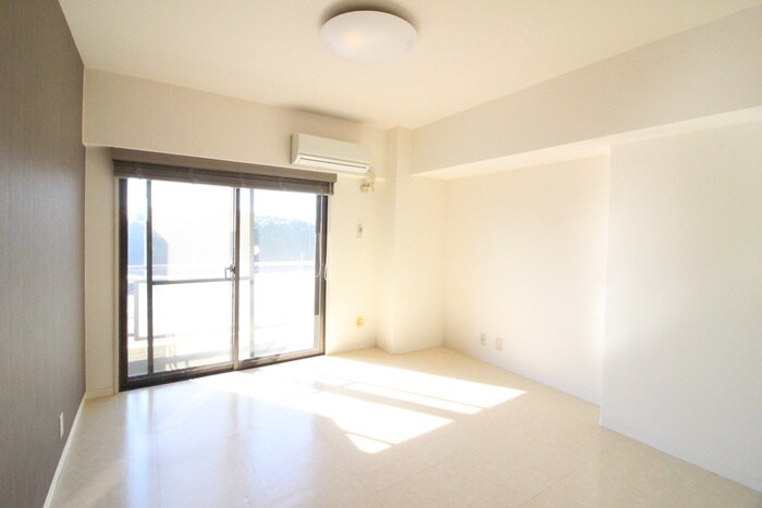 シ－サイドビラ鵠沼の物件内観写真