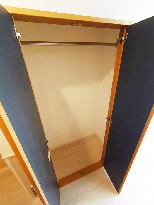 シ－サイドビラ鵠沼の物件内観写真