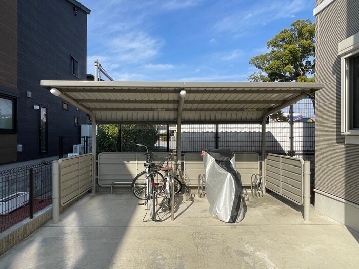 ラ・クレールの物件外観写真