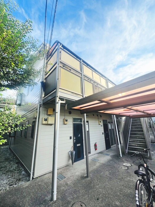 グリーンモアの物件外観写真