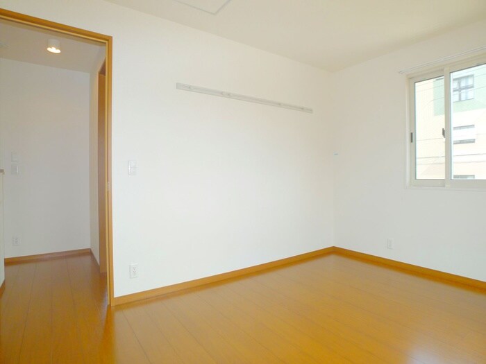 ジュ・マルティⅡの物件内観写真