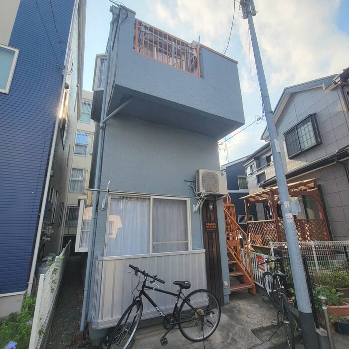 オレンジステアーズの物件外観写真
