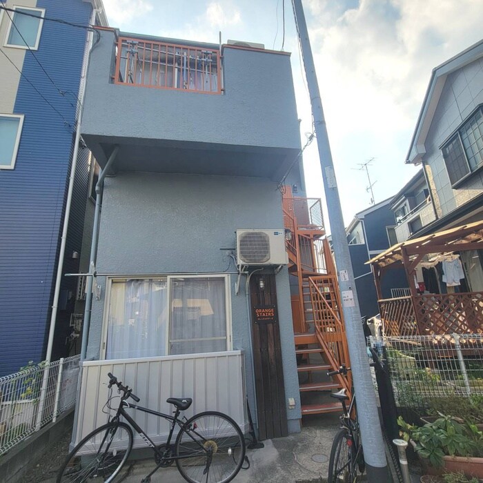 オレンジステアーズの物件外観写真
