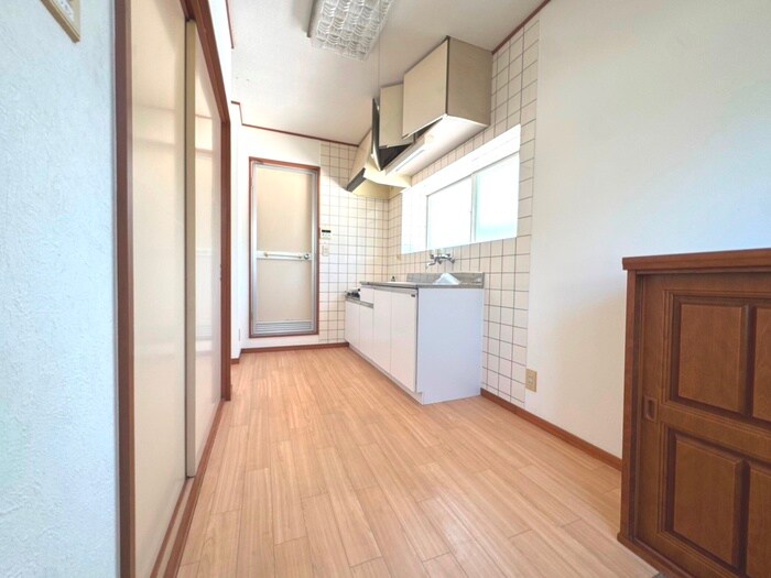 コスモハイツの物件内観写真