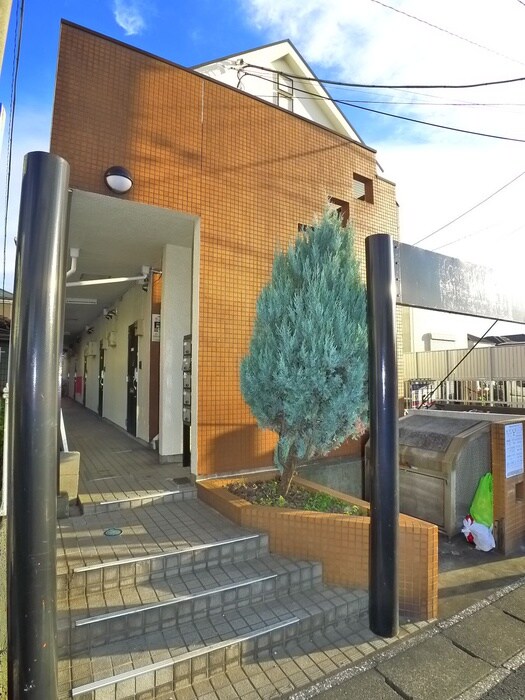 ノーリーズン松戸の物件外観写真