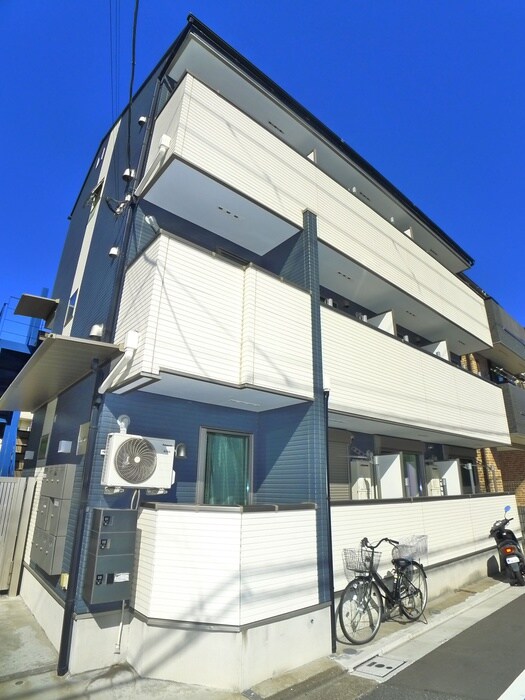 Charlotte Teaの物件外観写真