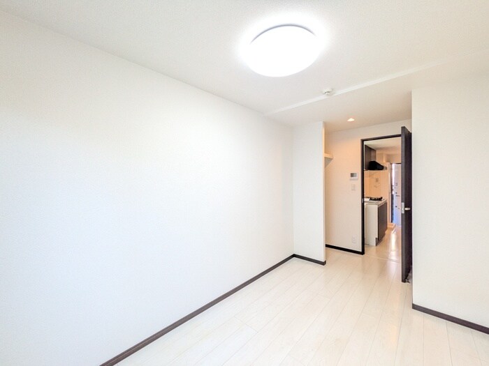 Charlotte Teaの物件内観写真