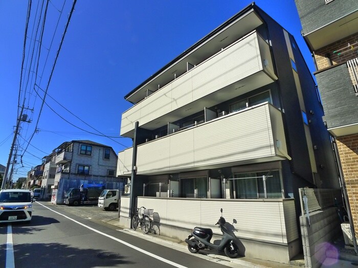 Charlotte Teaの物件外観写真