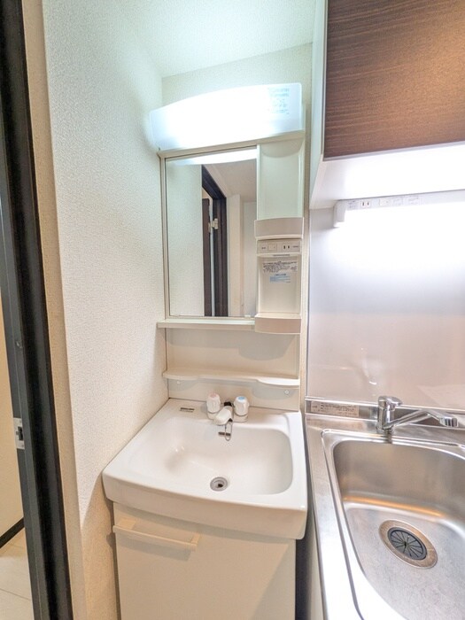 Charlotte Teaの物件内観写真