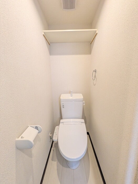 Charlotte Teaの物件内観写真