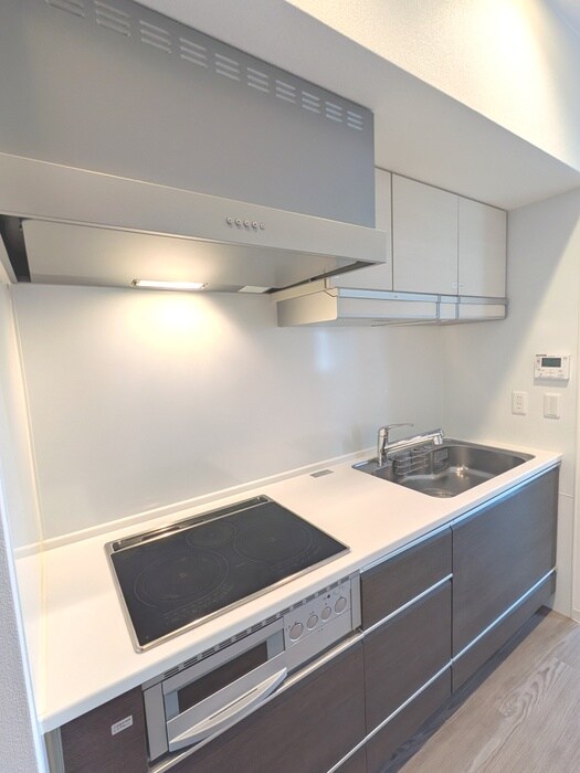 コスモリード新宿余丁町の物件内観写真