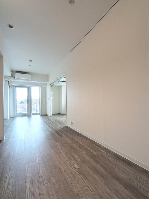 コスモリード新宿余丁町の物件内観写真