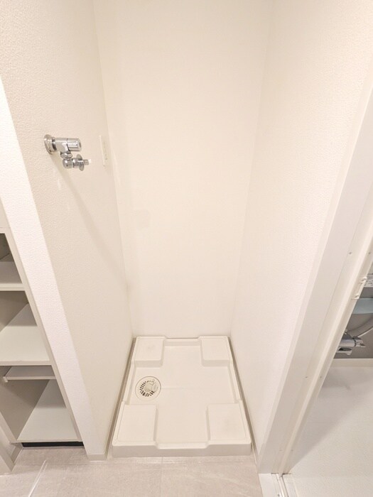 コスモリード新宿余丁町の物件内観写真