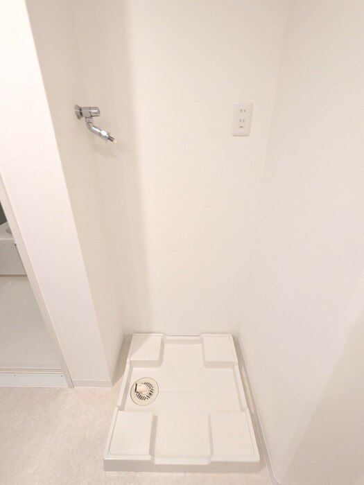 コスモリード新宿余丁町の物件内観写真