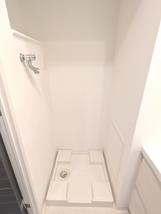 コスモリード新宿余丁町の物件内観写真