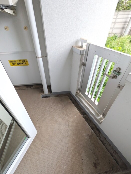 コスモリード新宿余丁町の物件内観写真