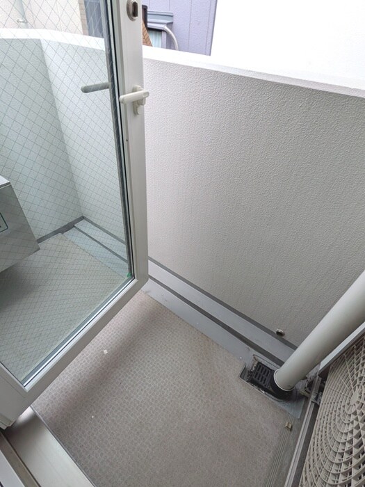 コスモリード新宿余丁町の物件内観写真