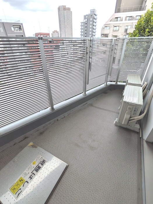 コスモリード新宿余丁町の物件内観写真