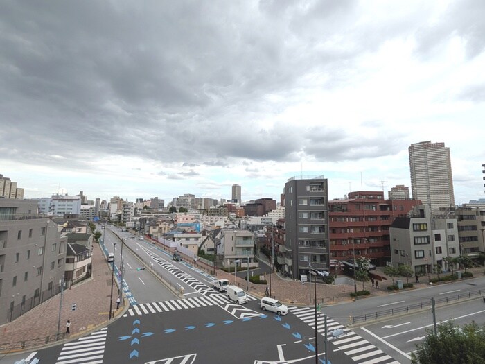 コスモリード新宿余丁町の物件内観写真