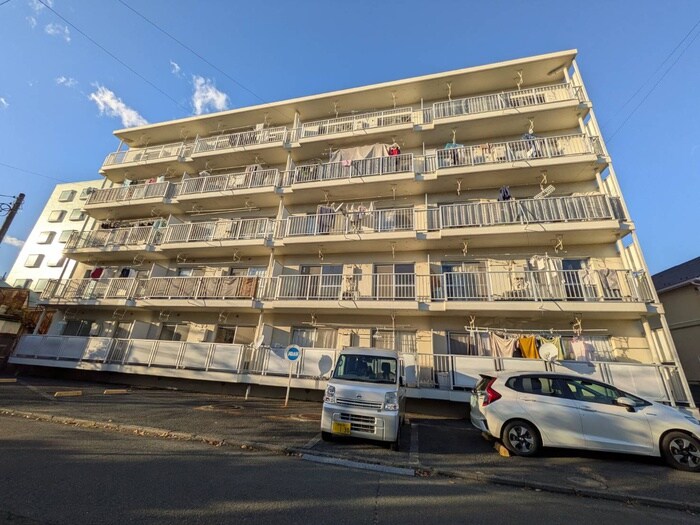 ハイツ崇善の物件外観写真