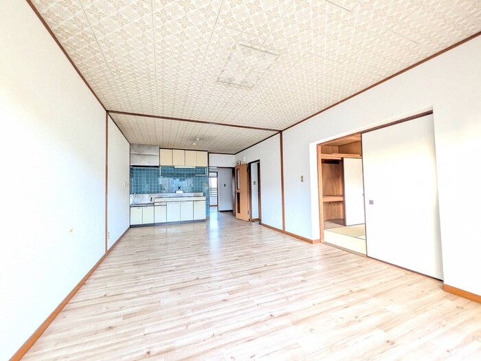 ハイツ崇善の物件内観写真