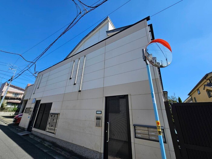 ブル－ベル上井草の物件外観写真