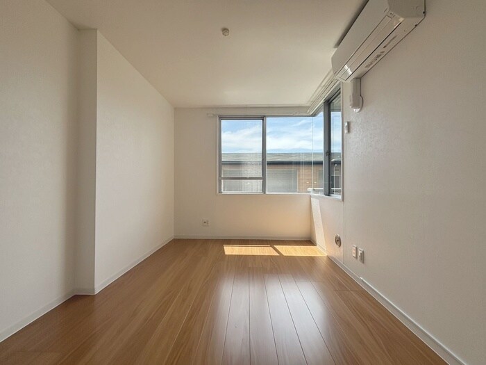 エレガントプラザの物件内観写真