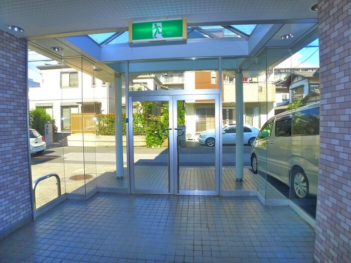 エレガントプラザの物件外観写真