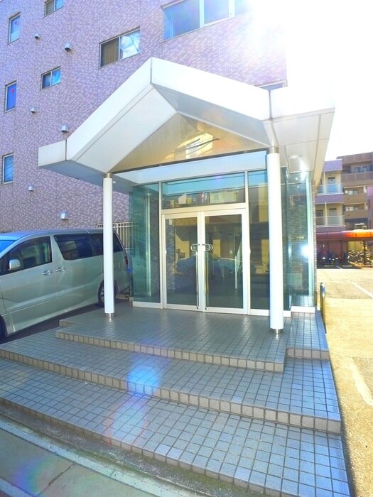 エレガントプラザの物件外観写真