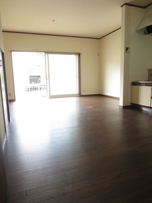 金井ビューヒルズＢ棟の物件内観写真