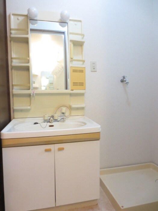 金井ビューヒルズＢ棟の物件内観写真