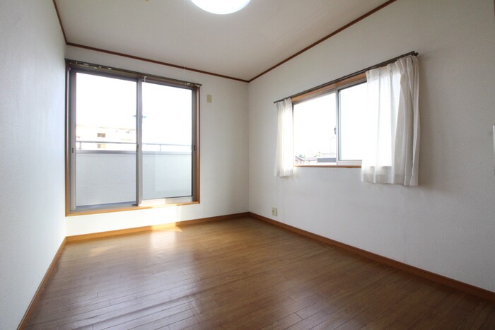 チェリーハウスの物件内観写真