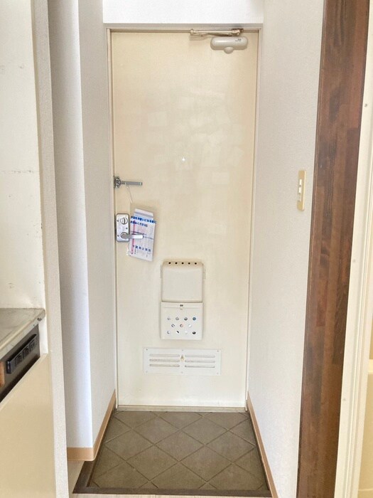 ベルコリ－ヌⅢの物件内観写真