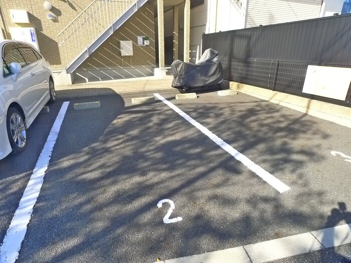 エムグランデⅠの物件外観写真