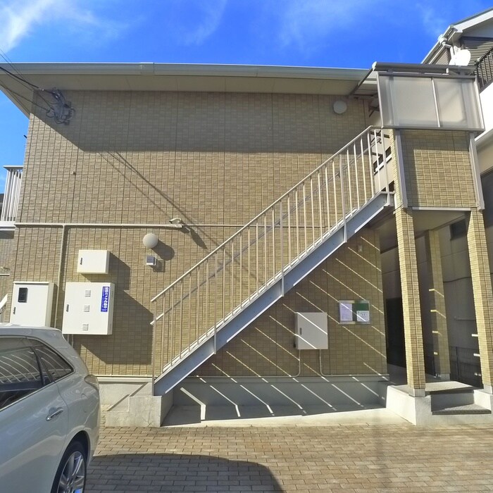 エムグランデⅠの物件外観写真